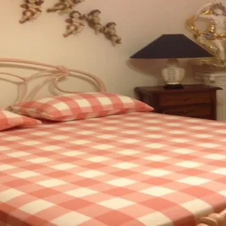 Bed & Breakfast Lucilla's World *